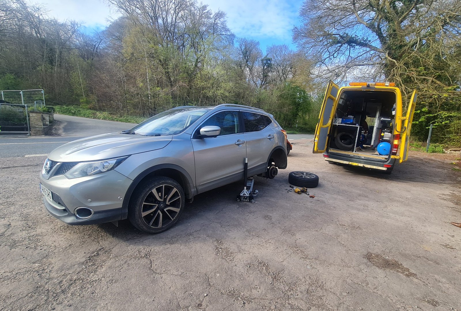 MOBILE TYRE FITTING 24HRS